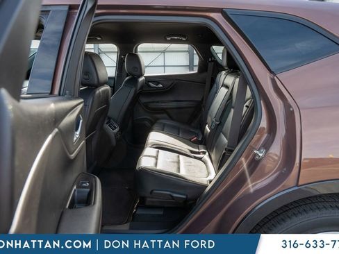 Used 2024 Chevrolet Blazer Premier image 22