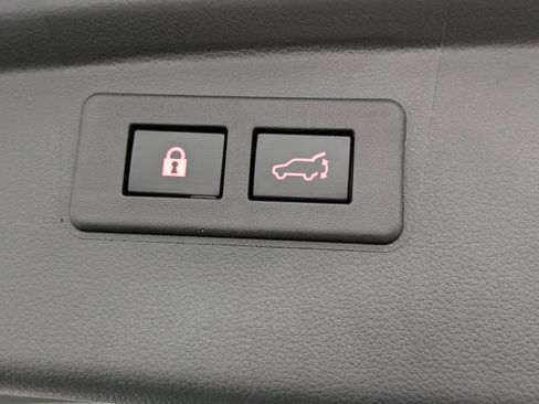 Used 2021 Subaru Outback Touring XT image 15