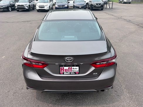 Used 2024 Toyota Camry SE FWD image 8