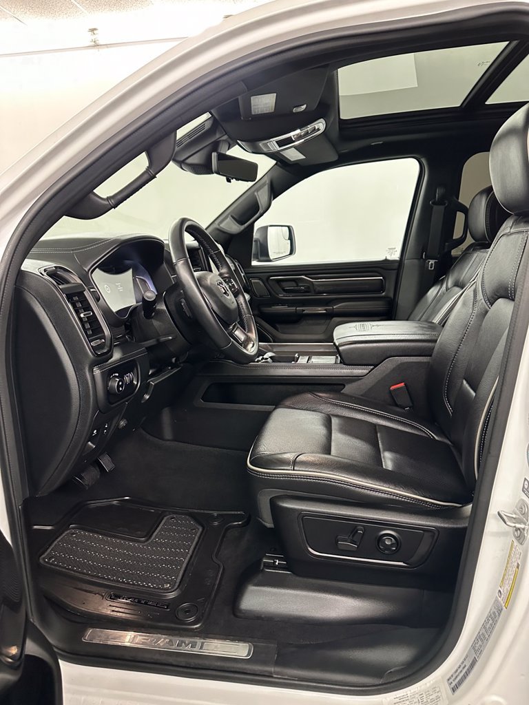 Used 2024 RAM 1500 Limited AWD/4WD image 11