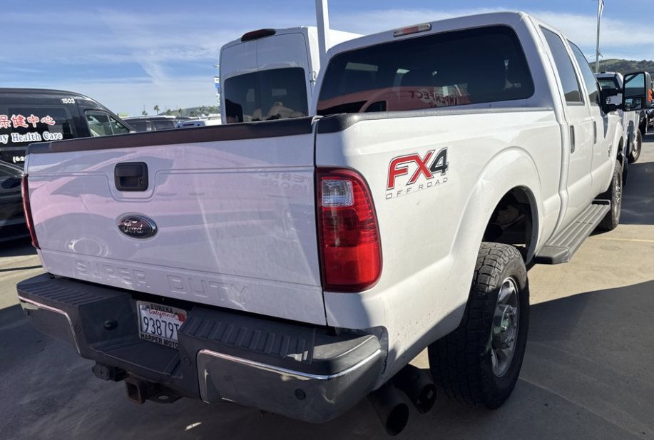 Used 2015 Ford F250 XLT w/ XLT Value Package AWD/4WD image 3