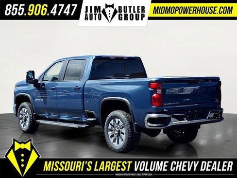 New 2026 Chevrolet Silverado 3500 LT w/ Safety Package AWD/4WD image 4