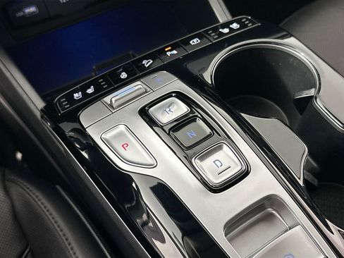 Used 2023 Hyundai Tucson Limited image 17