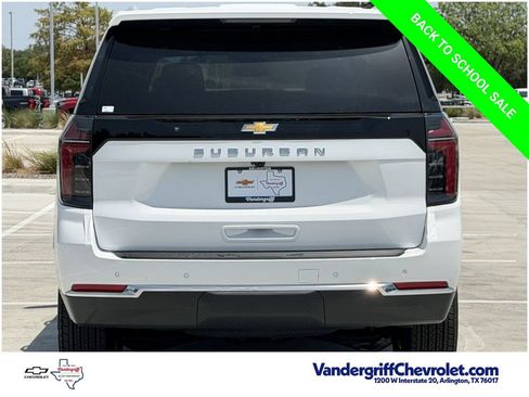 New 2026 Chevrolet Suburban LS RWD image 5