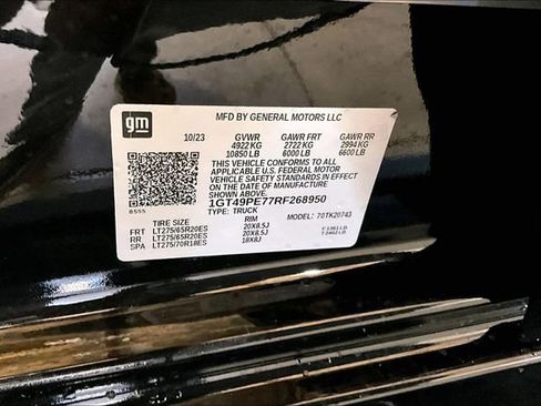 Used 2024 GMC Sierra 2500 AT4 w/ AT4 Premium Plus Package AWD/4WD image 32