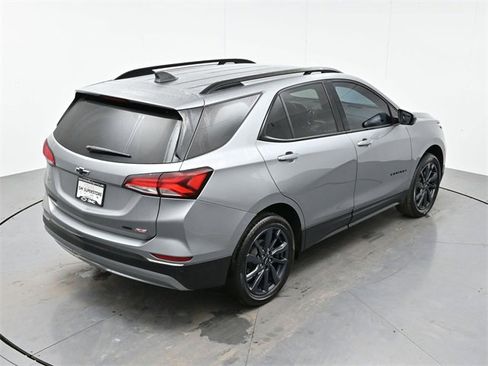 Used 2023 Chevrolet Equinox RS image 40