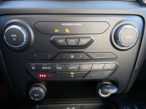 Used 2020 Ford Ranger Lariat w/ Equipment Group 501A Mid image 22