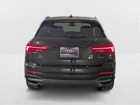 New 2025 Audi Q3 2.0T Premium Plus image 7