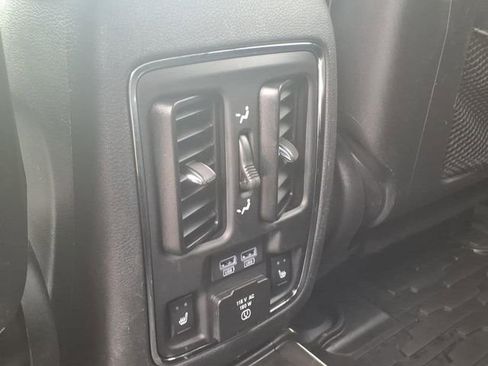 Certified 2019 Jeep Grand Cherokee Trailhawk AWD/4WD image 19