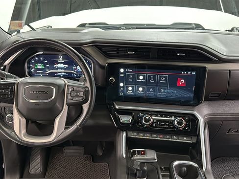 Used 2022 GMC Sierra 1500 Denali image 9