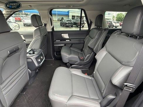 New 2026 Ford Expedition Max Active AWD/4WD image 13
