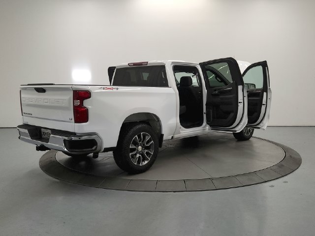 Used 2023 Chevrolet Silverado 1500 LT AWD/4WD image 13