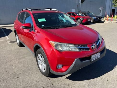 Used 2014 Toyota RAV4 XLE AWD/4WD image 3