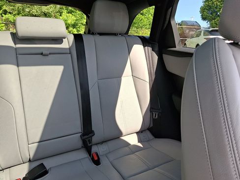 Certified 2026 Land Rover Range Rover Velar S AWD/4WD image 14