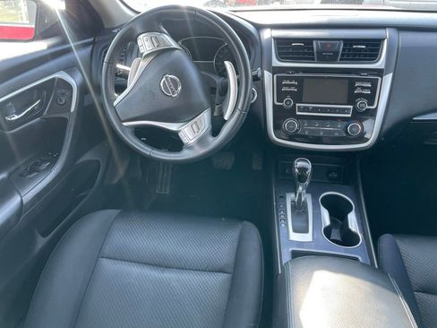 Certified 2018 Nissan Altima 2.5 SR image 8
