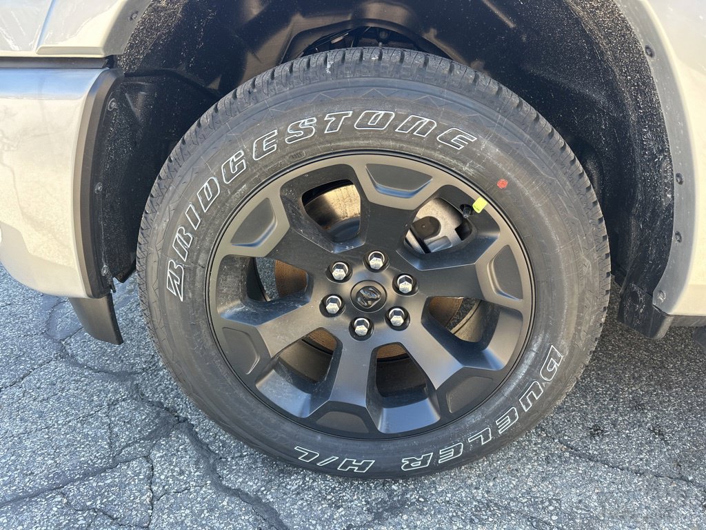 New 2026 RAM 1500 Big Horn AWD/4WD image 32