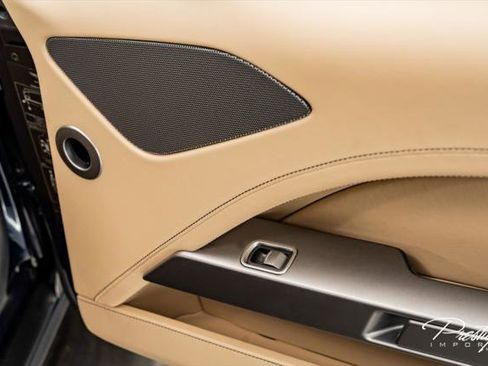 Used 2016 Aston Martin Rapide S image 38