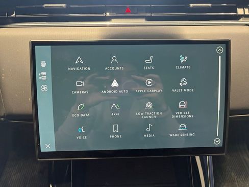 New 2026 Land Rover Range Rover Sport SE image 24