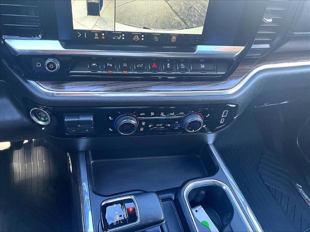 Used 2025 Chevrolet Silverado 1500 RST AWD/4WD image 25