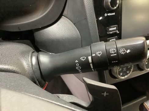 Used 2017 Subaru Crosstrek 2.0i Premium image 28