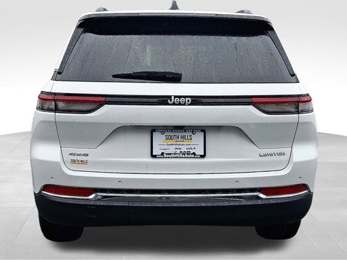 New 2025 Jeep Grand Cherokee Limited w/ Trailer Tow Package image 5