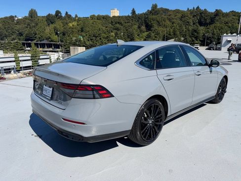 Certified 2024 Honda Accord Touring image 7
