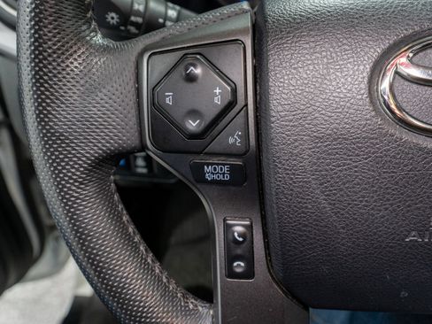 Used 2023 Toyota Tacoma TRD Sport image 27