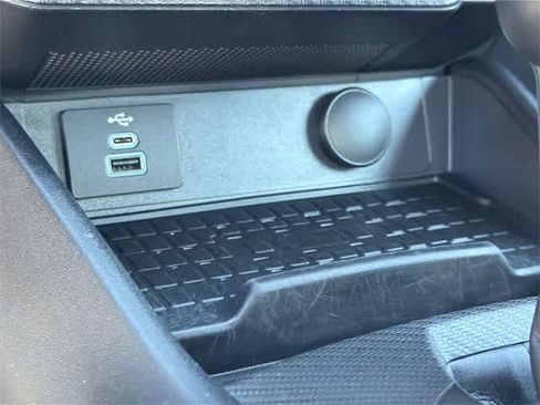 Used 2024 Ford Mustang Premium image 24