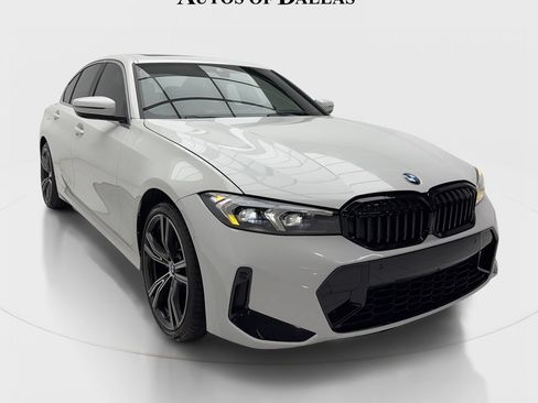 Used 2024 BMW 330i Sedan w/ Convenience Package RWD image 2