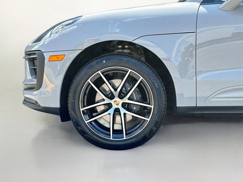 New 2026 Porsche Macan AWD/4WD image 33