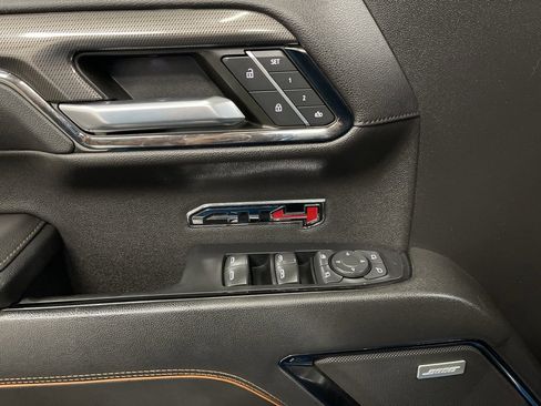 Used 2022 GMC Sierra 1500 AT4 w/ AT4 Preferred Package image 18