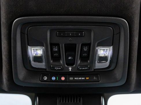 Used 2024 GMC Sierra 2500 AT4X w/ AT4X AEV Edition AWD/4WD image 29