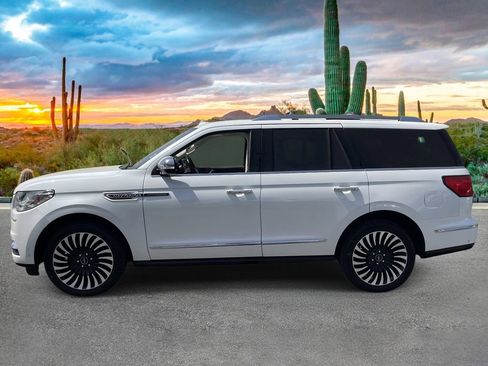 Used 2019 Lincoln Navigator Black Label w/ Cargo Package image 6