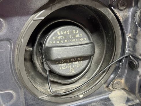 Used 2014 Subaru Crosstrek 2.0i Limited w/ Popular Package #2 image 17