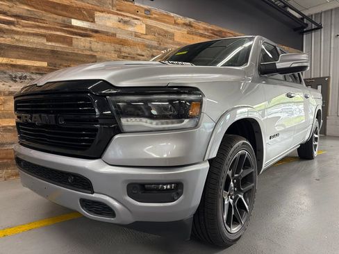 Used 2020 RAM 1500 Laramie AWD/4WD image 7