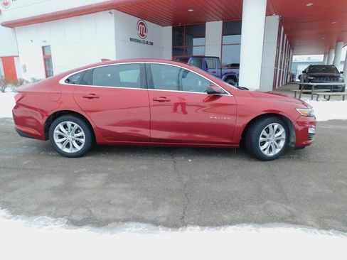 Used 2019 Chevrolet Malibu LT w/ Leather Package image 25