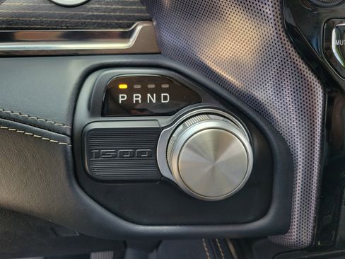 Used 2019 RAM 1500 Limited RWD image 23