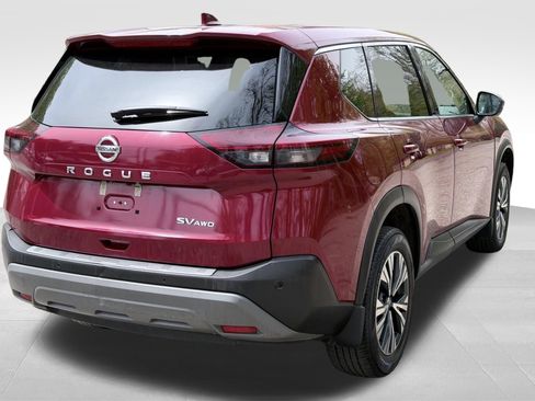 Used 2021 Nissan Rogue SV AWD/4WD image 2