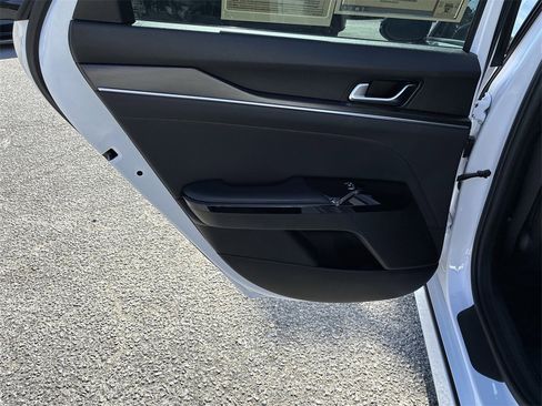 Used 2022 Kia K5 GT image 26