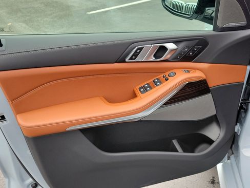 New 2026 BMW X5 xDrive40i w/ Executive Package image 13