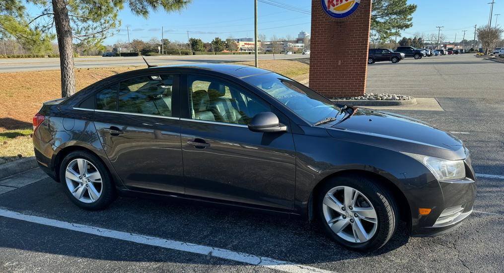 Used 2014 Chevrolet Cruze Diesel FWD image 1