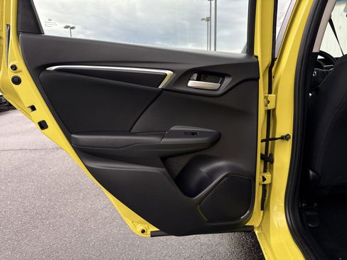 Used 2016 Honda Fit LX image 16