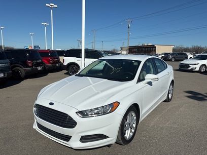 Used 2016 Ford Fusion SE