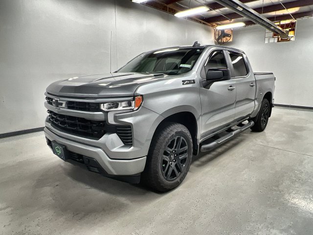 Used 2024 Chevrolet Silverado 1500 RST AWD/4WD image 1