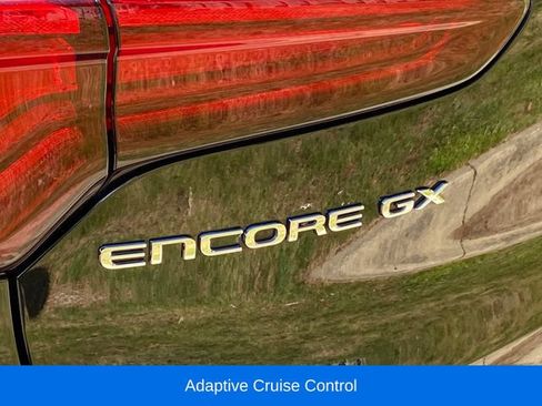 Used 2025 Buick Encore GX Sport Touring w/ Advanced Technology Package FWD image 7