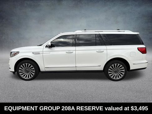 Used 2020 Lincoln Navigator L Reserve w/ Equipment Group 208A Reserve image 2