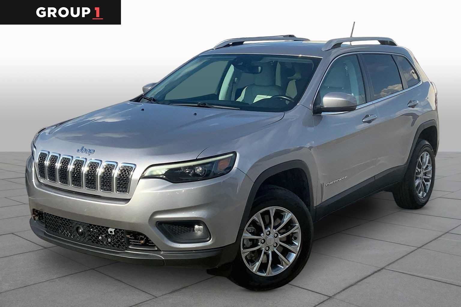 Used 2021 Jeep Cherokee Latitude Lux w/ Trailer Tow Group AWD/4WD image 1