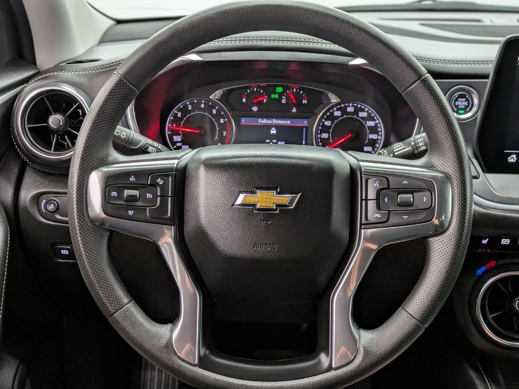 Used 2025 Chevrolet Blazer LT AWD/4WD image 18