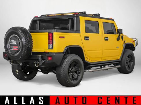 Used 2005 HUMMER H2 SUT Sport Utility Pickup 4D w/ Preferred Equipment Group image 4