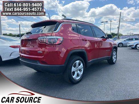 Used 2019 Jeep Compass Latitude AWD/4WD image 5